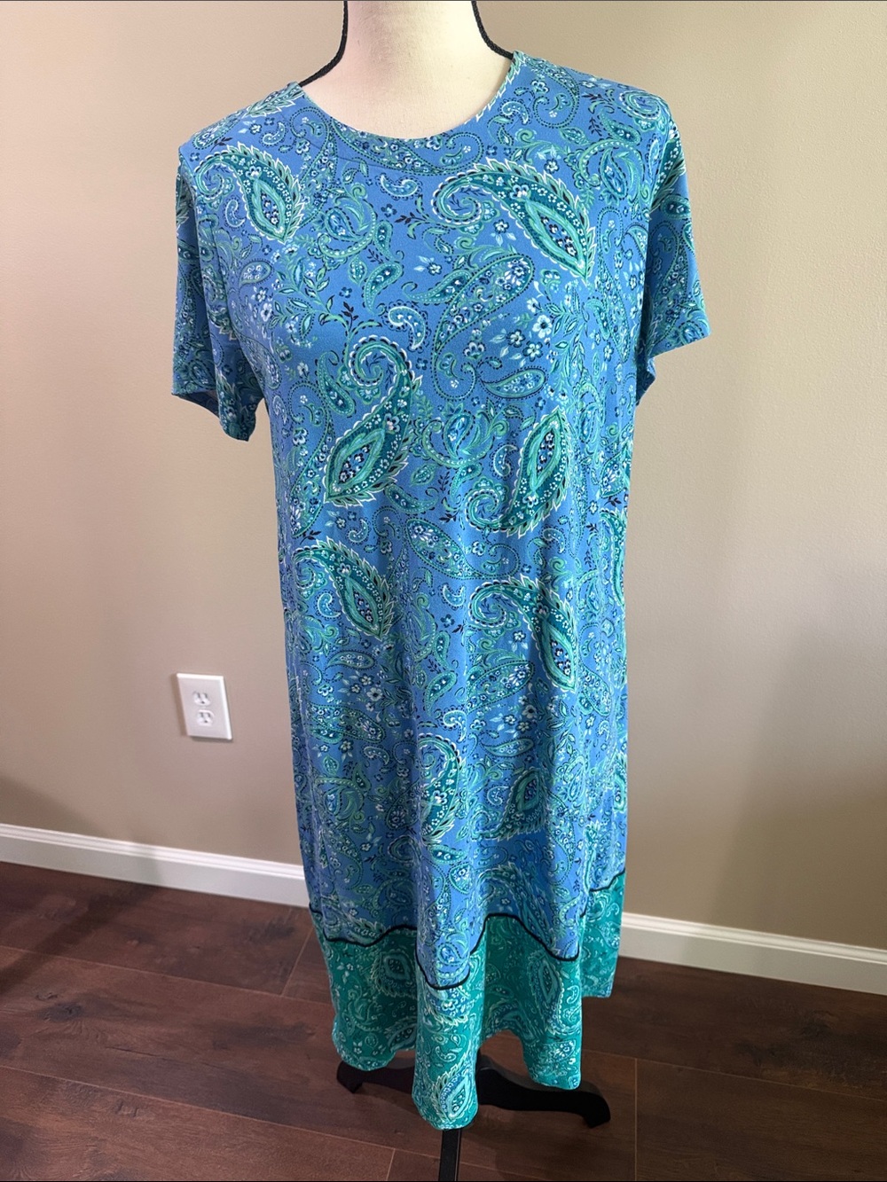 J. Jill Blue Agate A-line Paisley
Tee Shirt Dress from Wearever Collection Sz M